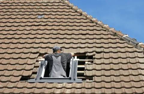 Pose de velux à Quinsac